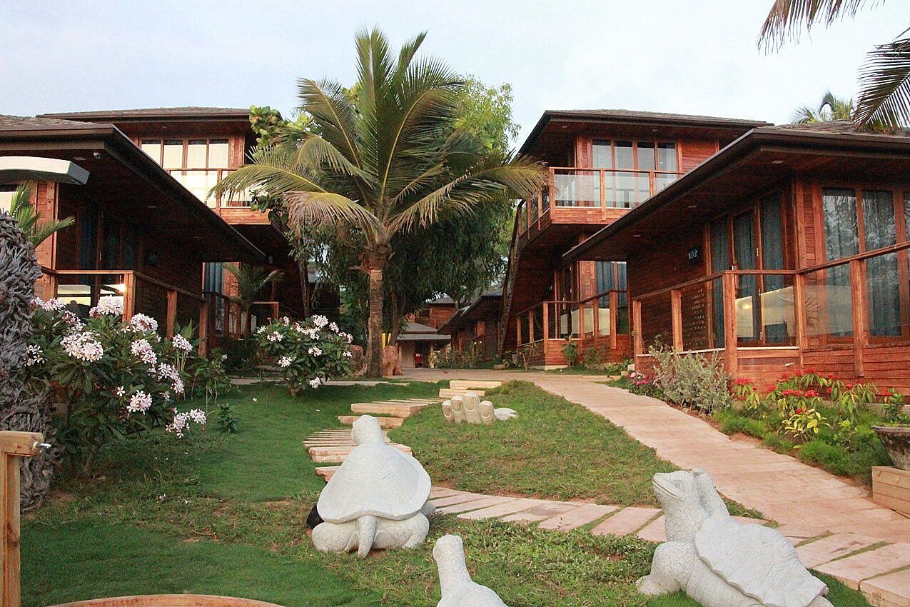 Hotel Exterior