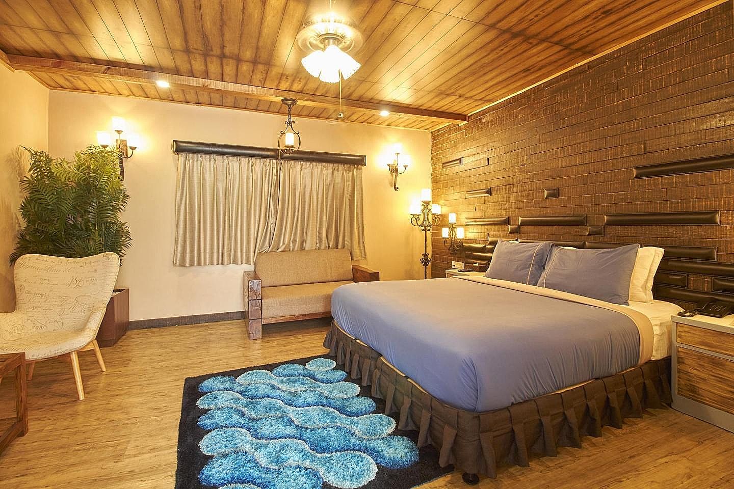The Baga Beach Resort Ocean Suite