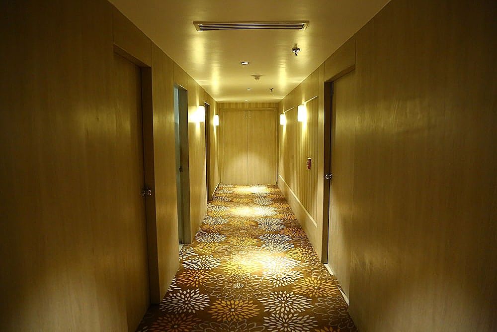 Indoor wedding
