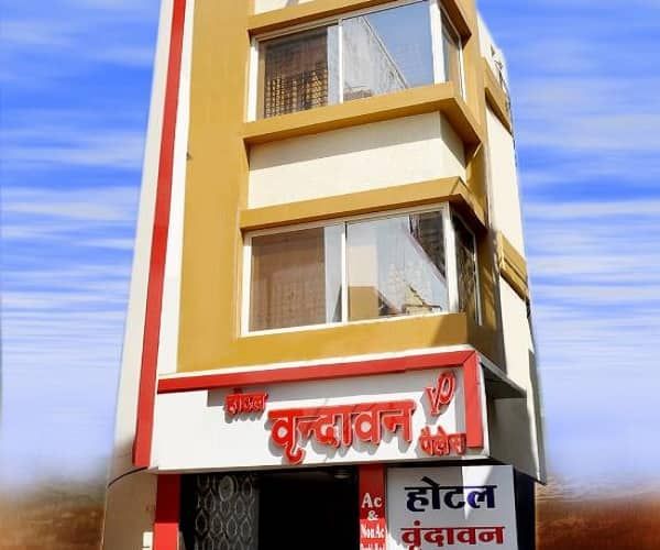 undefined Hotel Vrandavan Palace (Near Mahakal Temple) 7