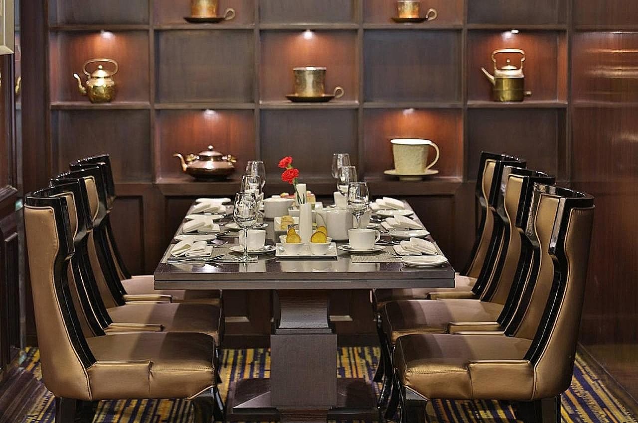Food & Dining