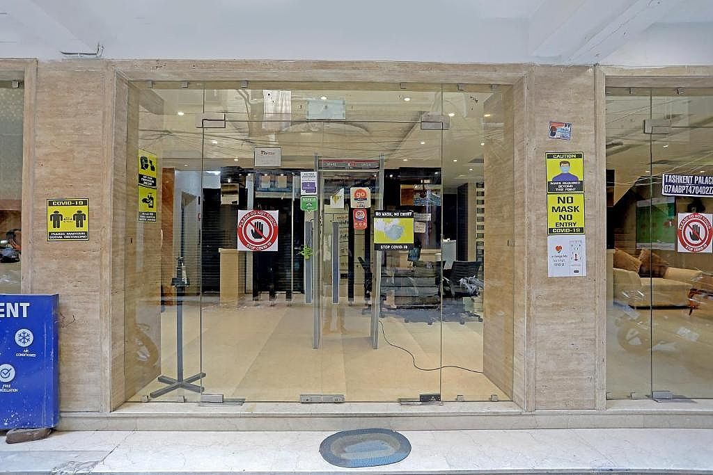 undefined Hotel Tashkent Palace  New Delhi Railway Station 8