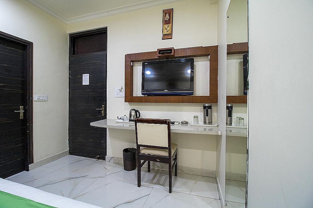 Treebo Rockland Standard Double Room 56