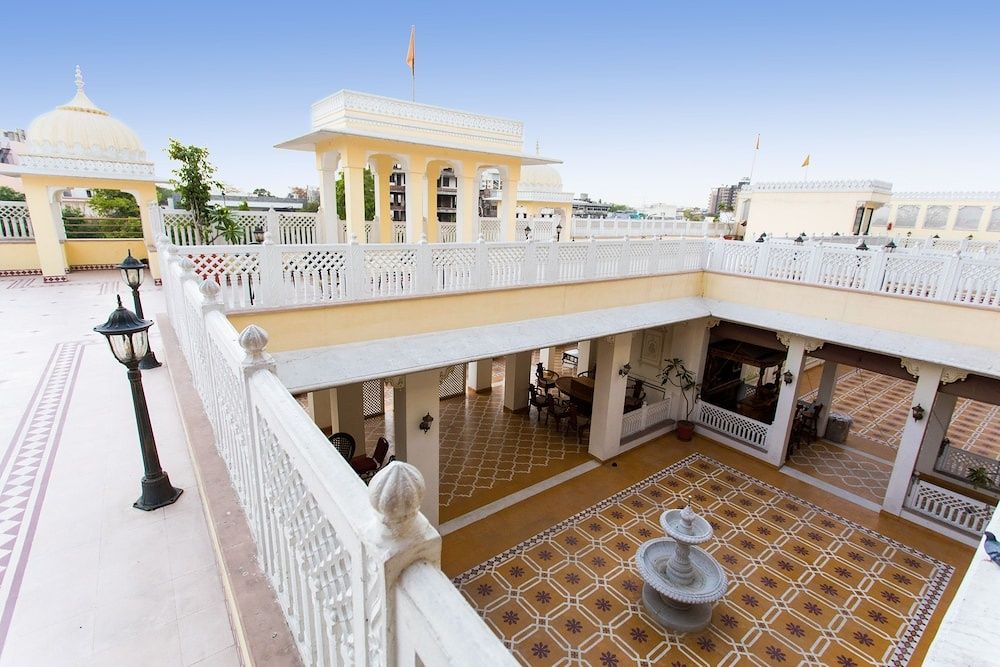 undefined Grand Uniara - A Heritage Hotel 10