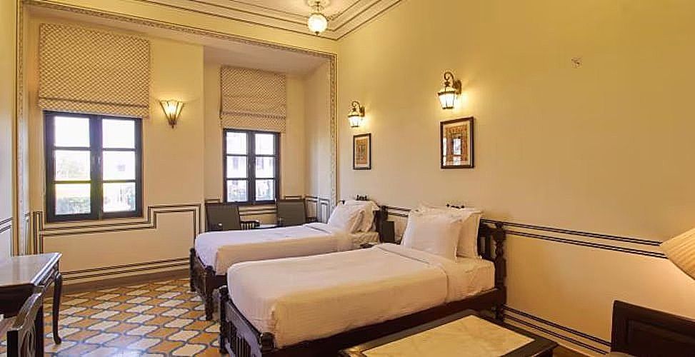 Grand Uniara - A Heritage Hotel Royal Super Deluxe 12