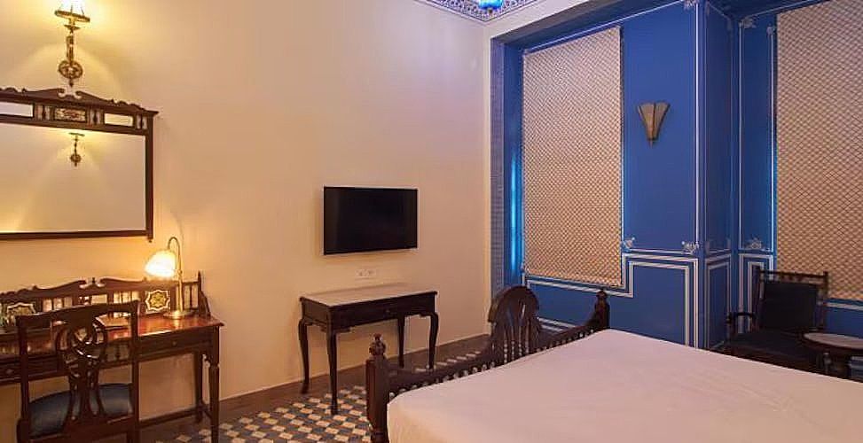 Grand Uniara - A Heritage Hotel Royal Super Deluxe 9