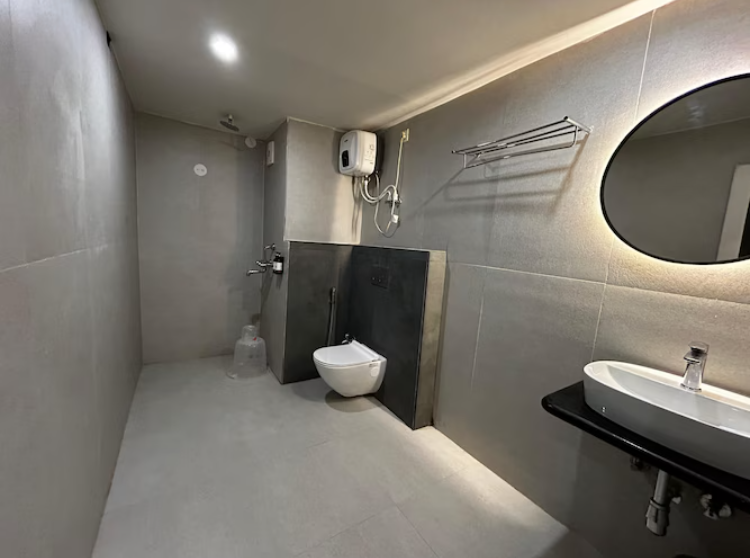 Hotel Swagatam International AC Premium Double Bed Room 2