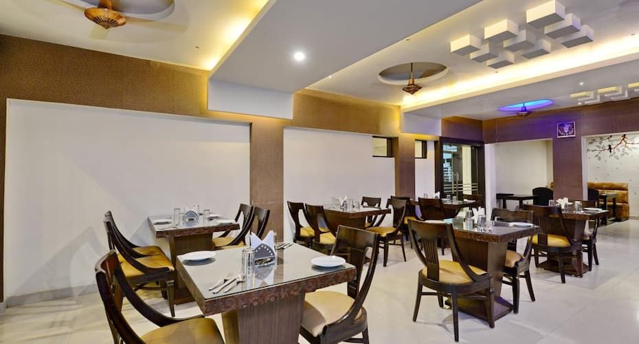 undefined Hotel Mayura 4