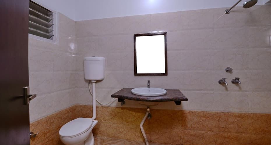 Hotel Mayura Standard Non AC 3