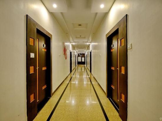 undefined Hotel Mayura 3