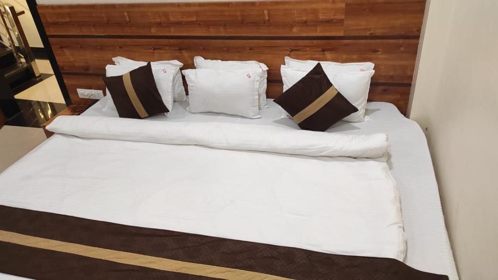 undefined Hotel Sagar Inn