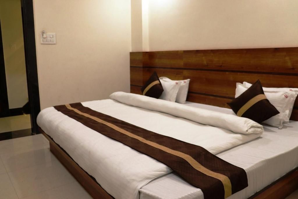 undefined Hotel Sagar Inn 7