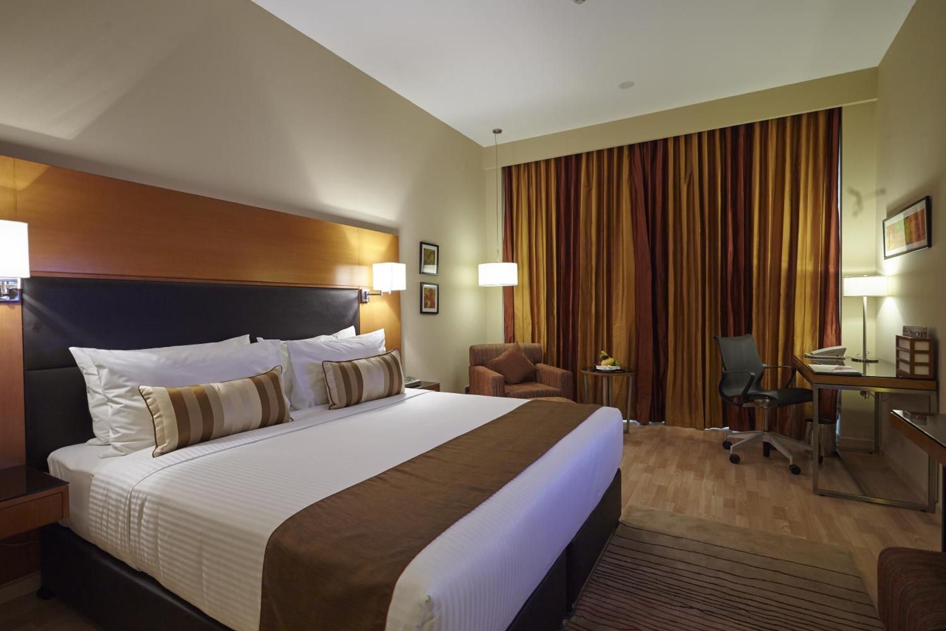 Turyaa Chennai - OMR IT Expressway Deluxe Room Twin Bed 3