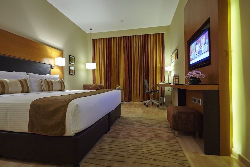 Turyaa Chennai - OMR IT Expressway Deluxe Room Twin Bed 2