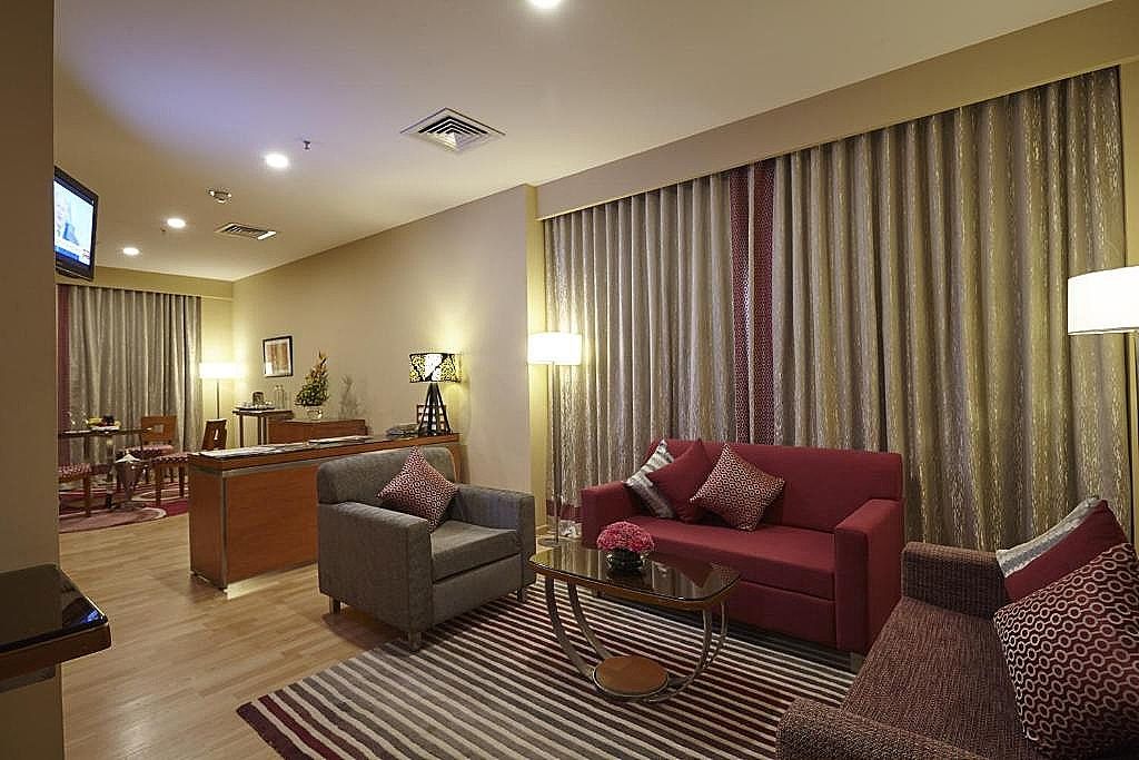 Turyaa Chennai - OMR IT Expressway Junior Suite 90