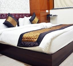 undefined Trinity Corporate Suites 8