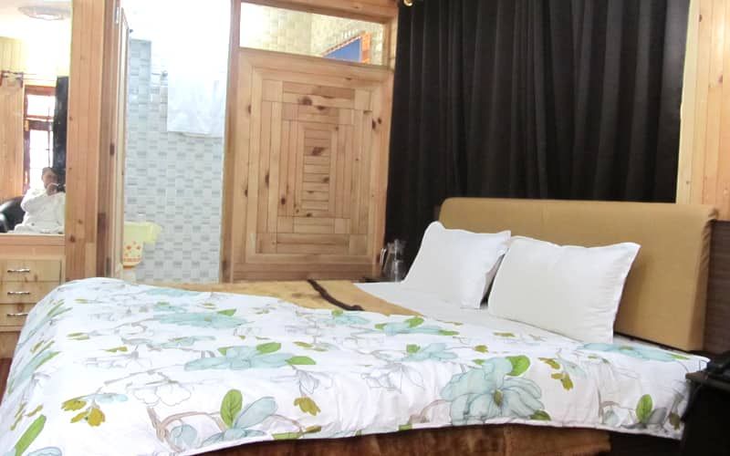 undefined Hotel Golden Residency 9