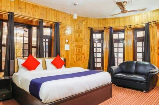 undefined Hotel Golden Residency 10