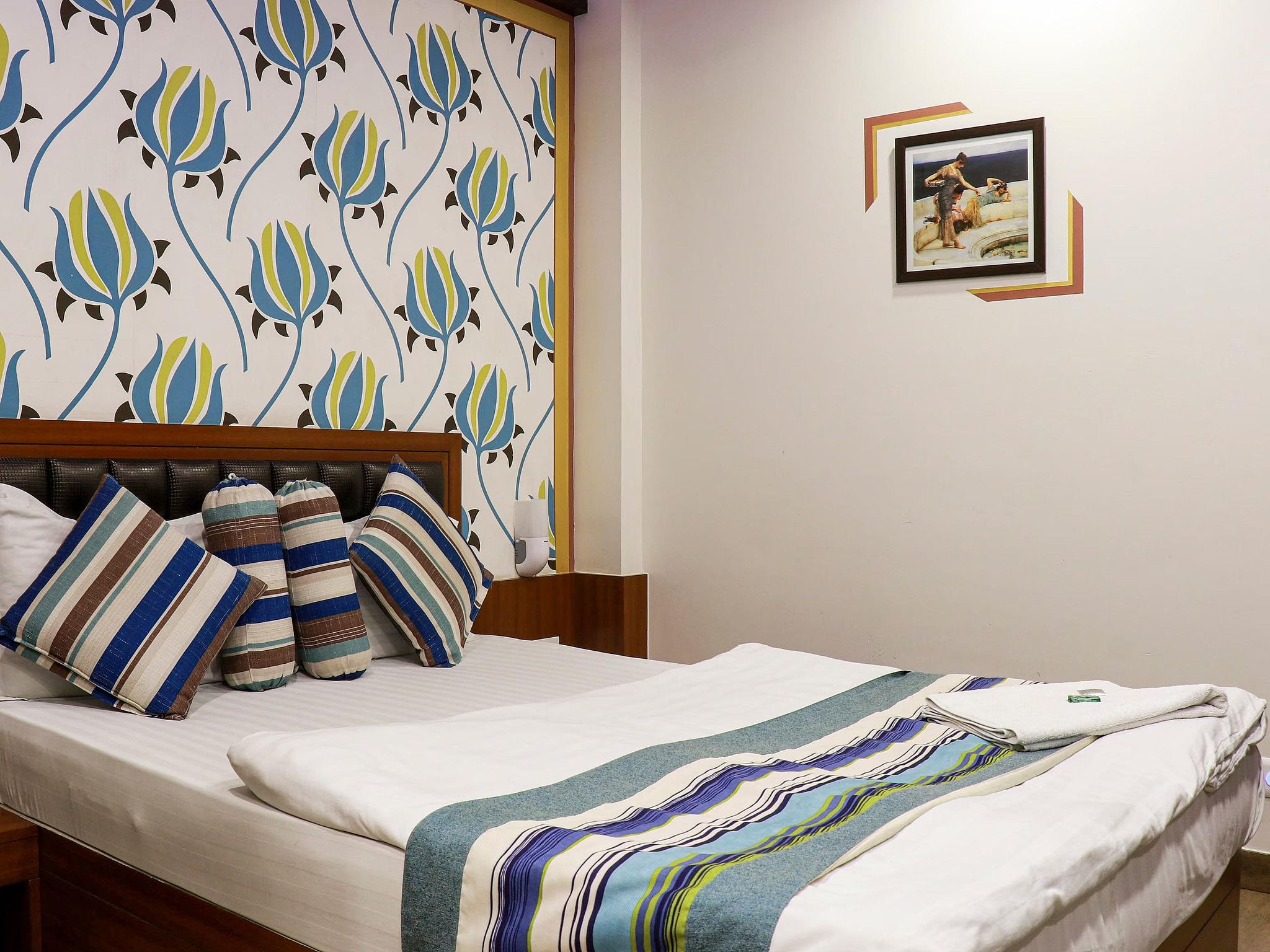 Hotel Sangat Plaza Deluxe 2