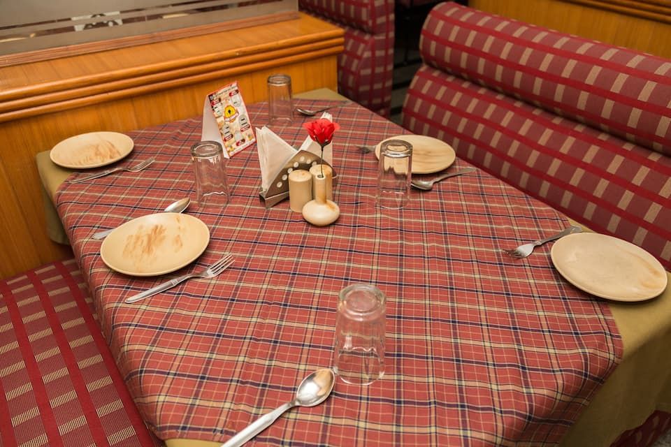Food & Dining