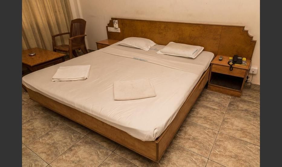 Hotel Sri Ram Residency VIP Suite Room 3