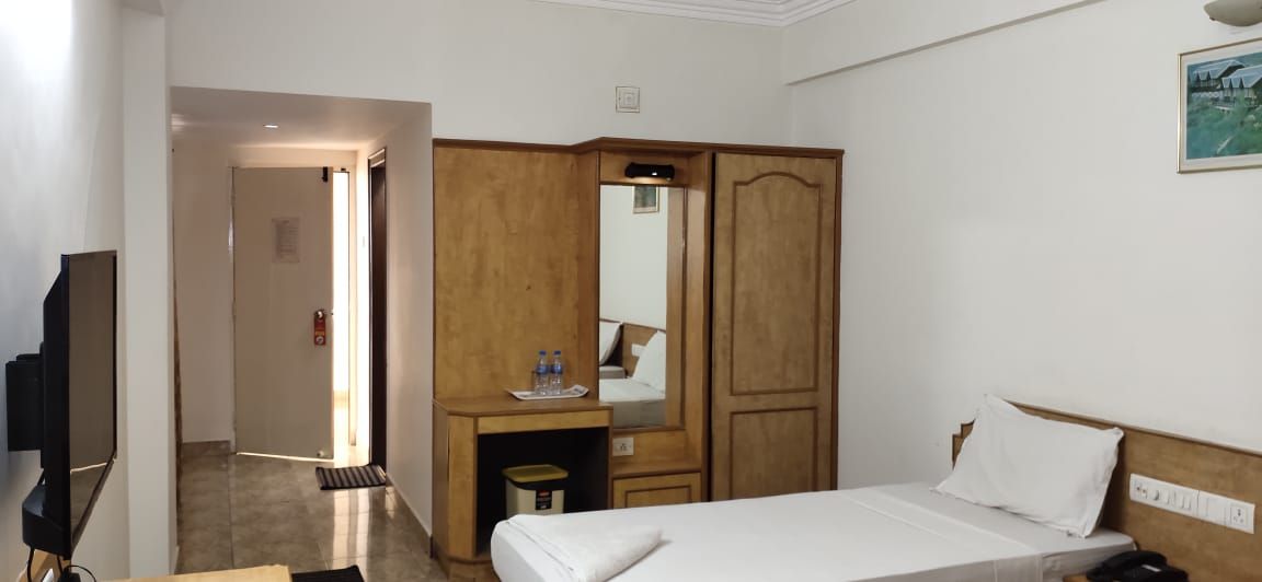 Hotel Sri Ram Residency Non Ac Deluxe 2