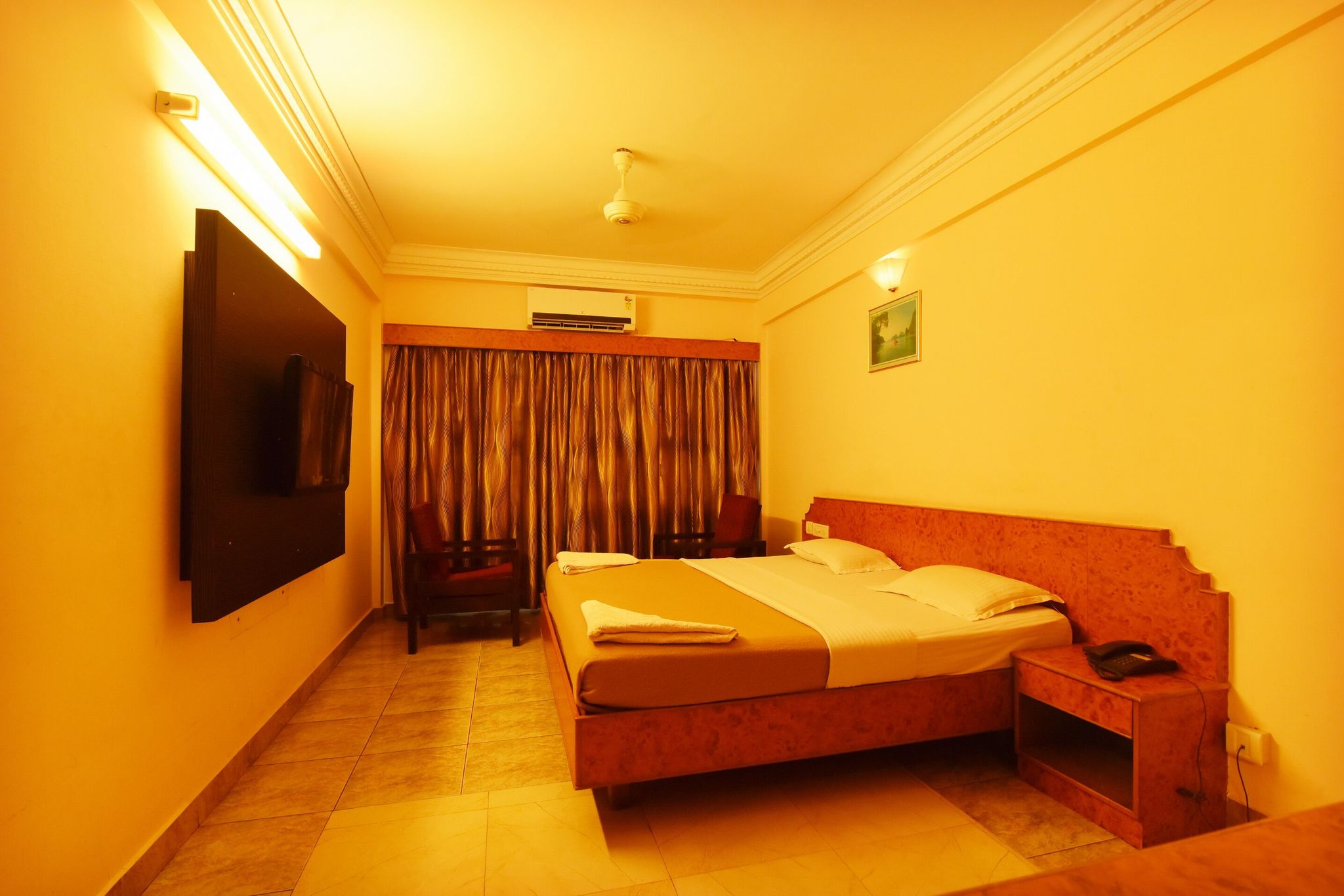 Hotel Sri Ram Residency VIP Suite Room 2