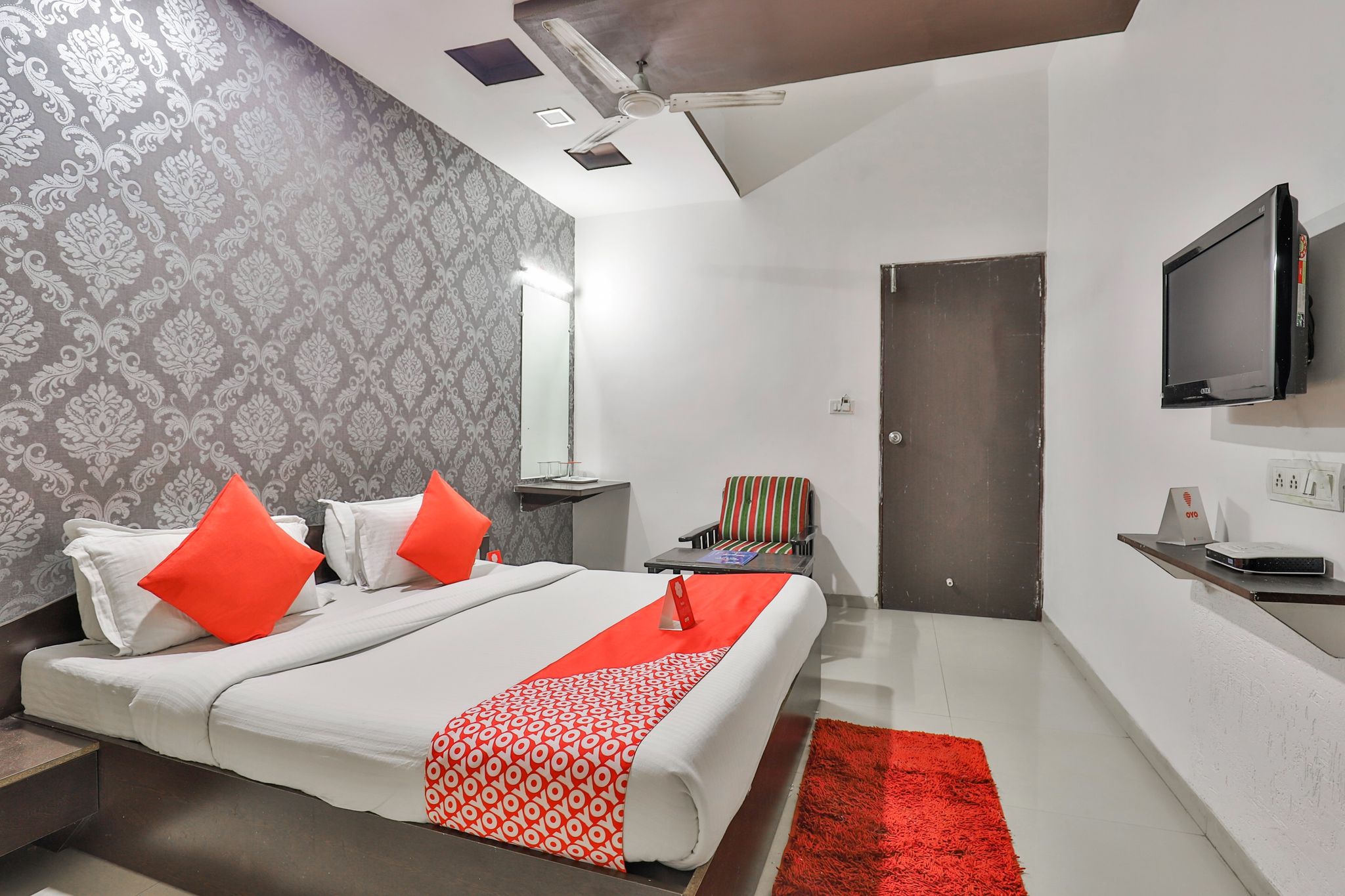 Hotel O Crystal Classic 11