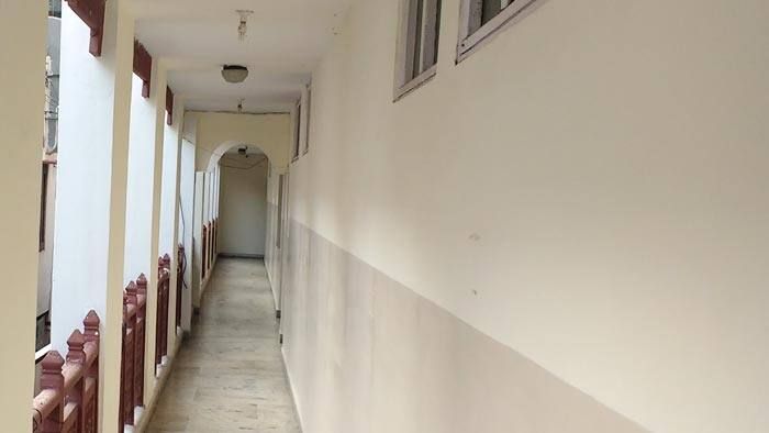 hotelpresidenthaldwaniglry eyenif