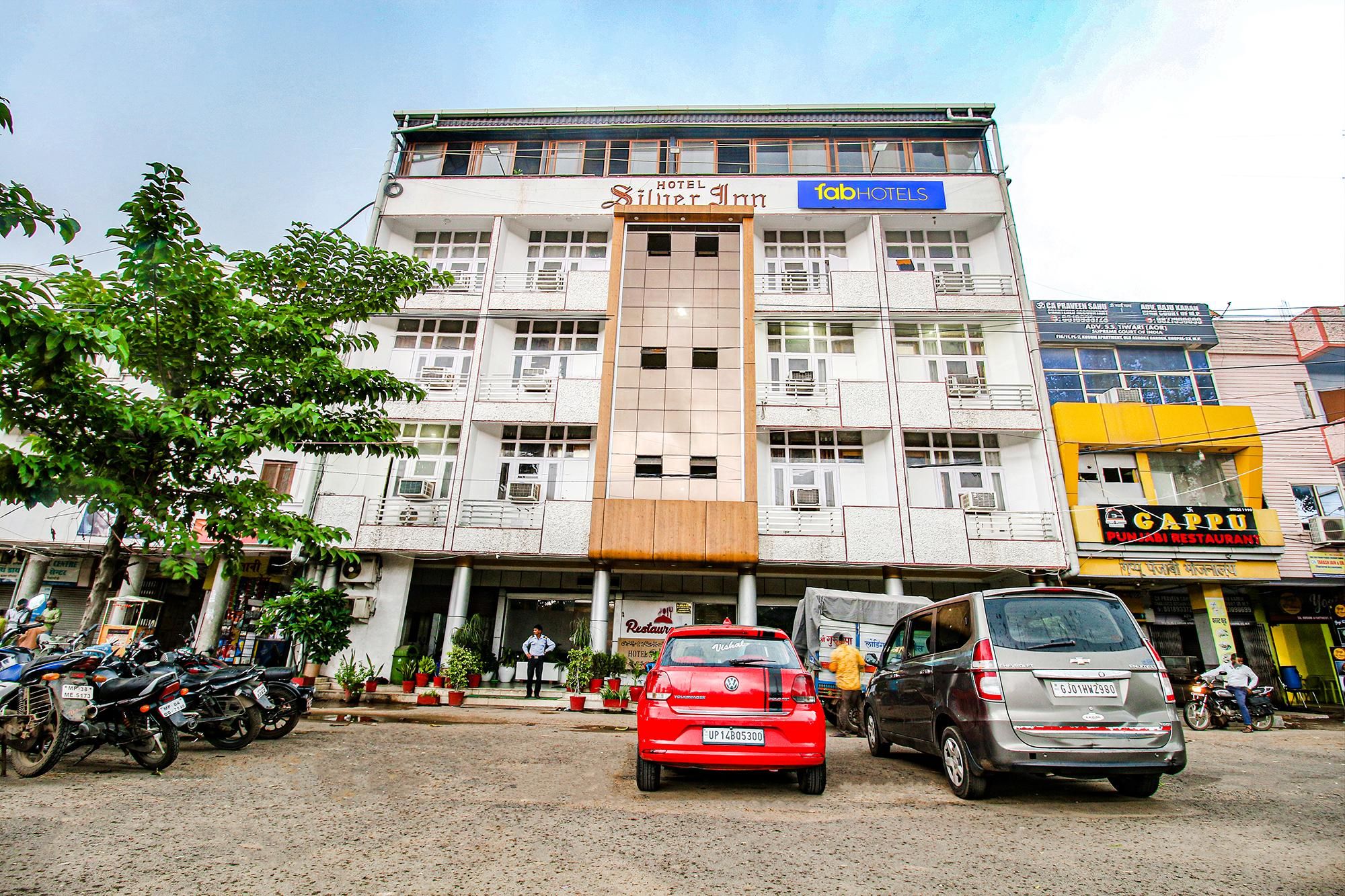 undefined FabHotel Silver Inn I 6