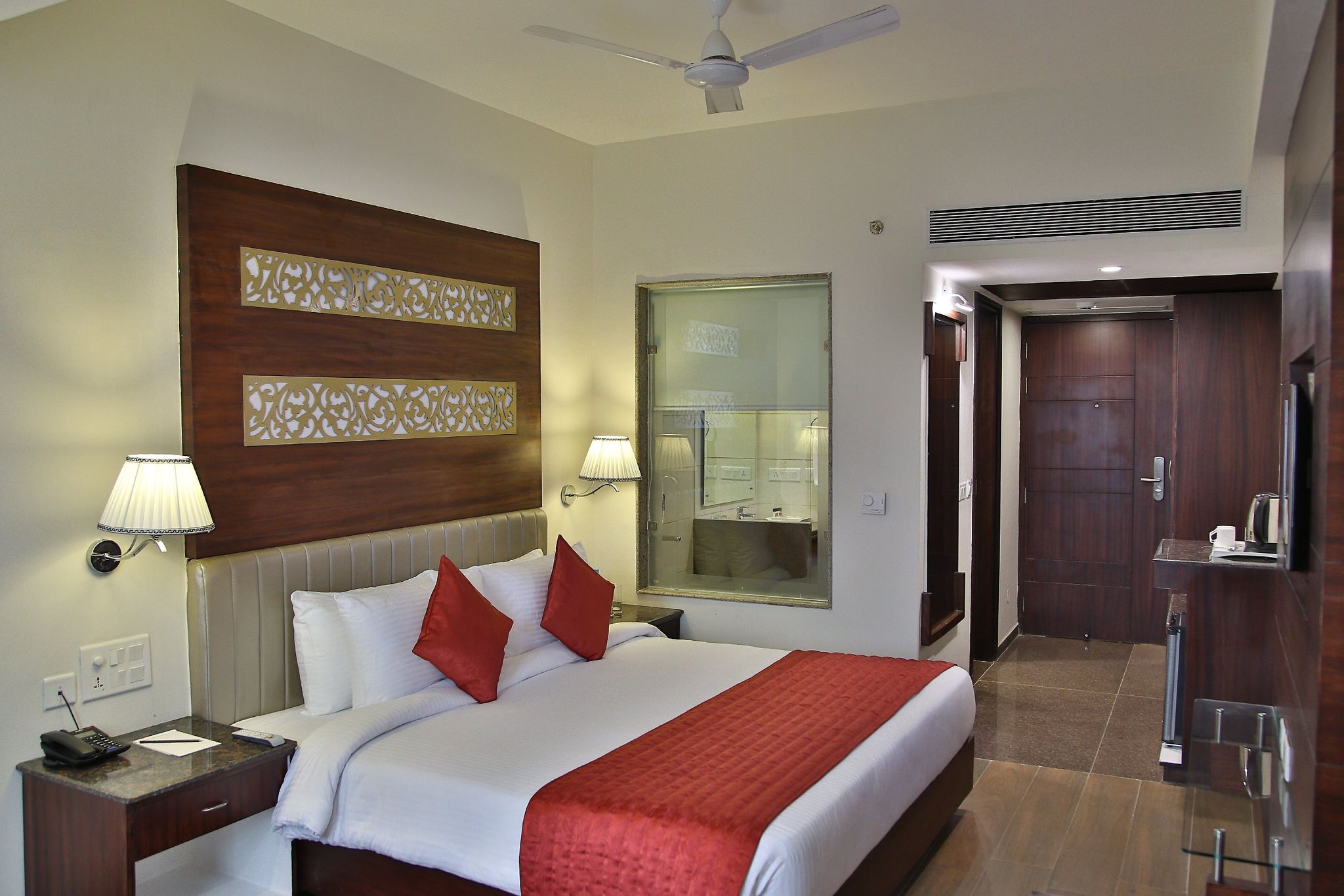 Clarion Inn Sevilla Deluxe Room