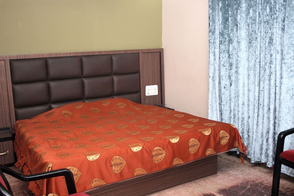 Hotel Rawat