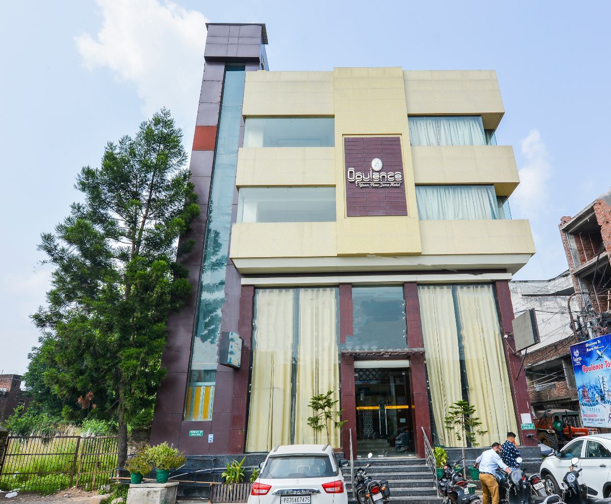 undefined Hotel Opulence 9