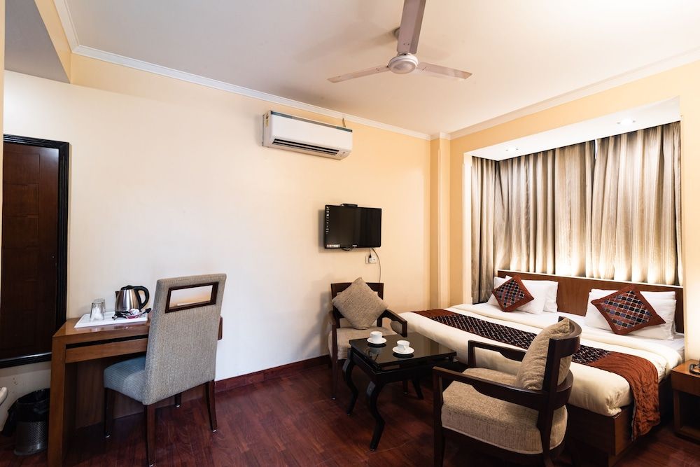 Shubham Vilas - Hostel Standard Room 3