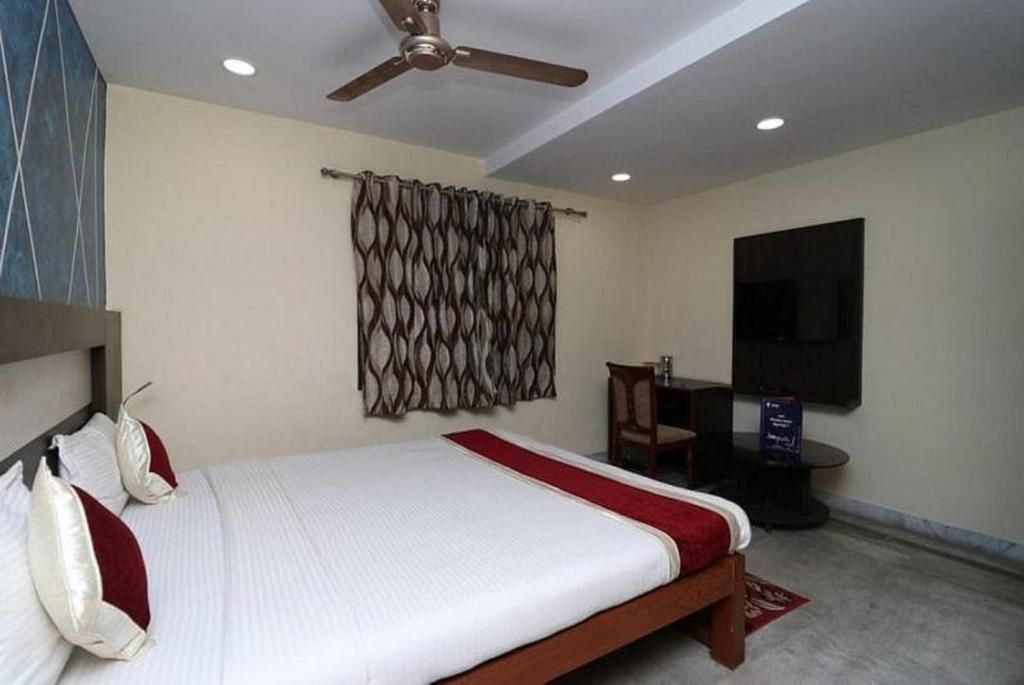 The Altira Hotel Superior Room AC 4