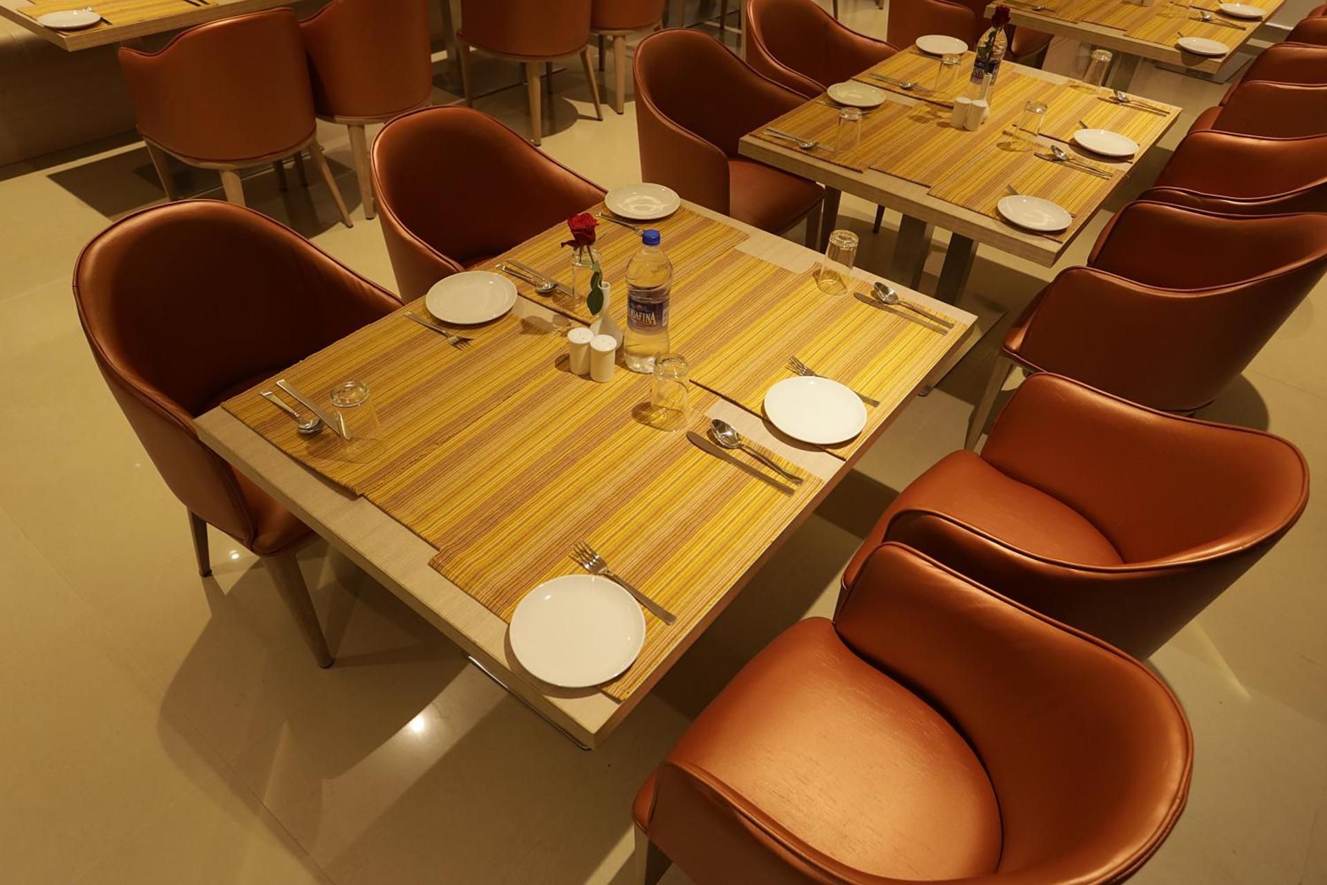Food & Dining