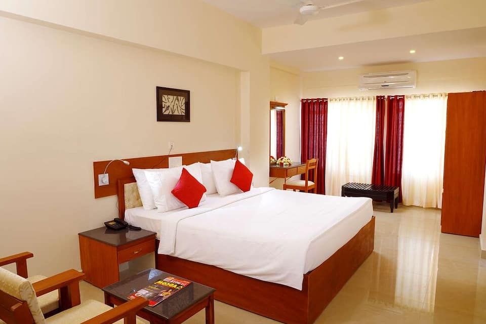 Iswarya Residency Standard Double Room 2