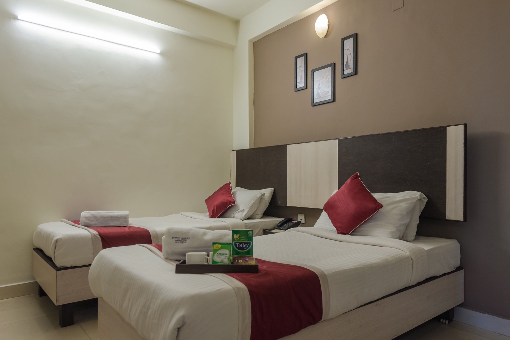 Hotel Roopa Standard Non AC 10