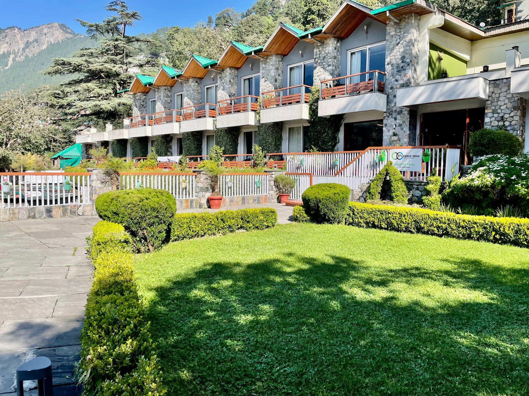 undefined Seasons Hotels By Xperience 6