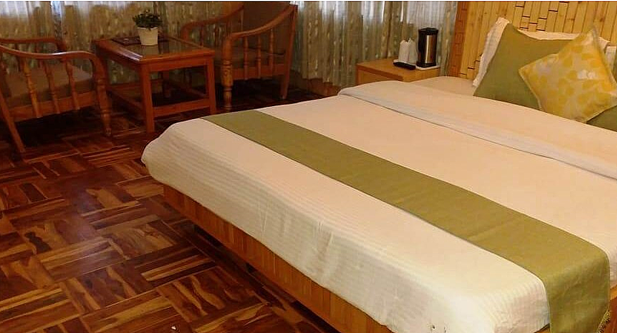 Deluxe Room (With Mountain Facing Private Balcony)