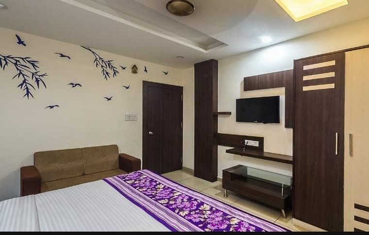 Deluxe Ac Room