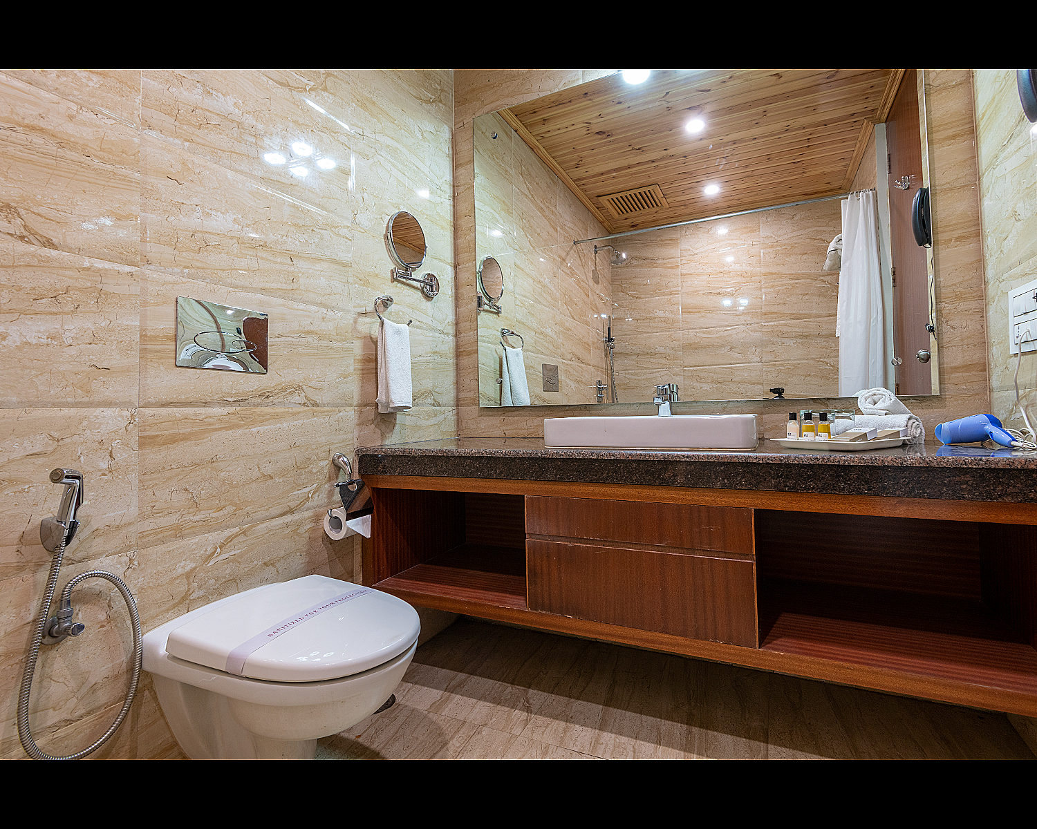 DLS Serenity Resort & Spa  Deluxe Room 11