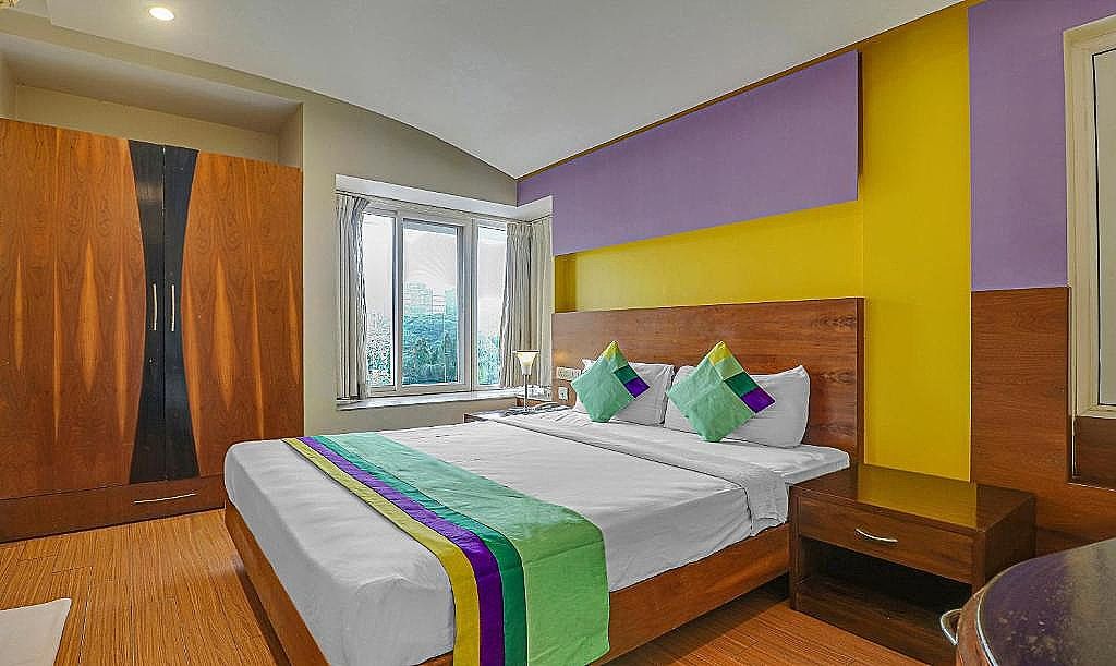Treebo Trend The Chevron Brigade Deluxe Double Room 9