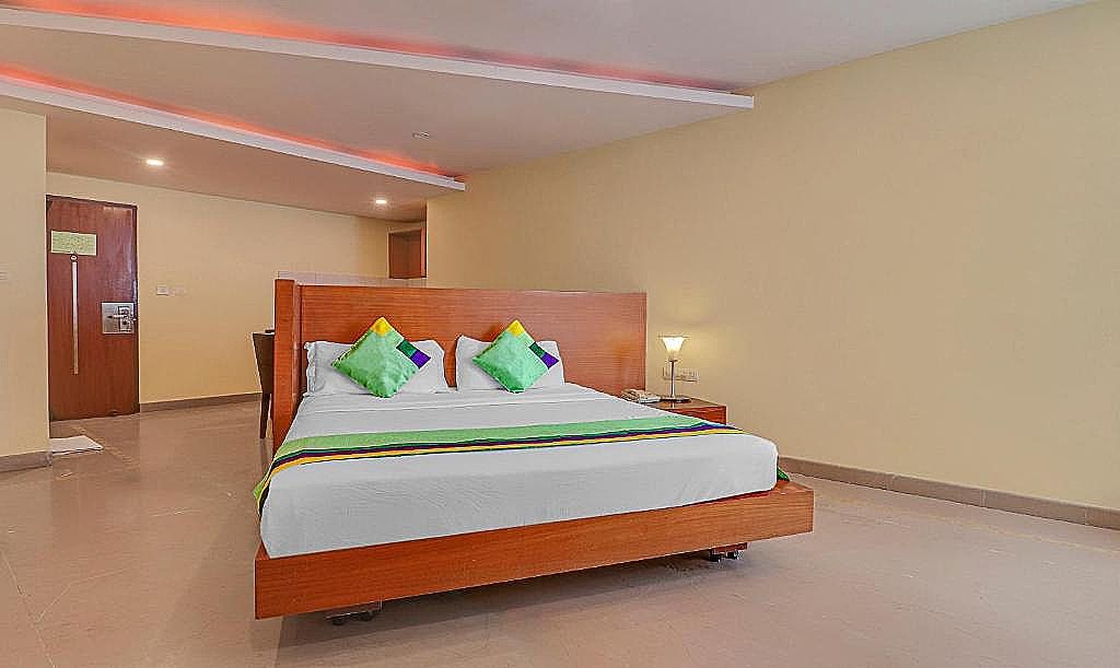 Treebo Trend The Chevron Brigade Superior Double Room 5