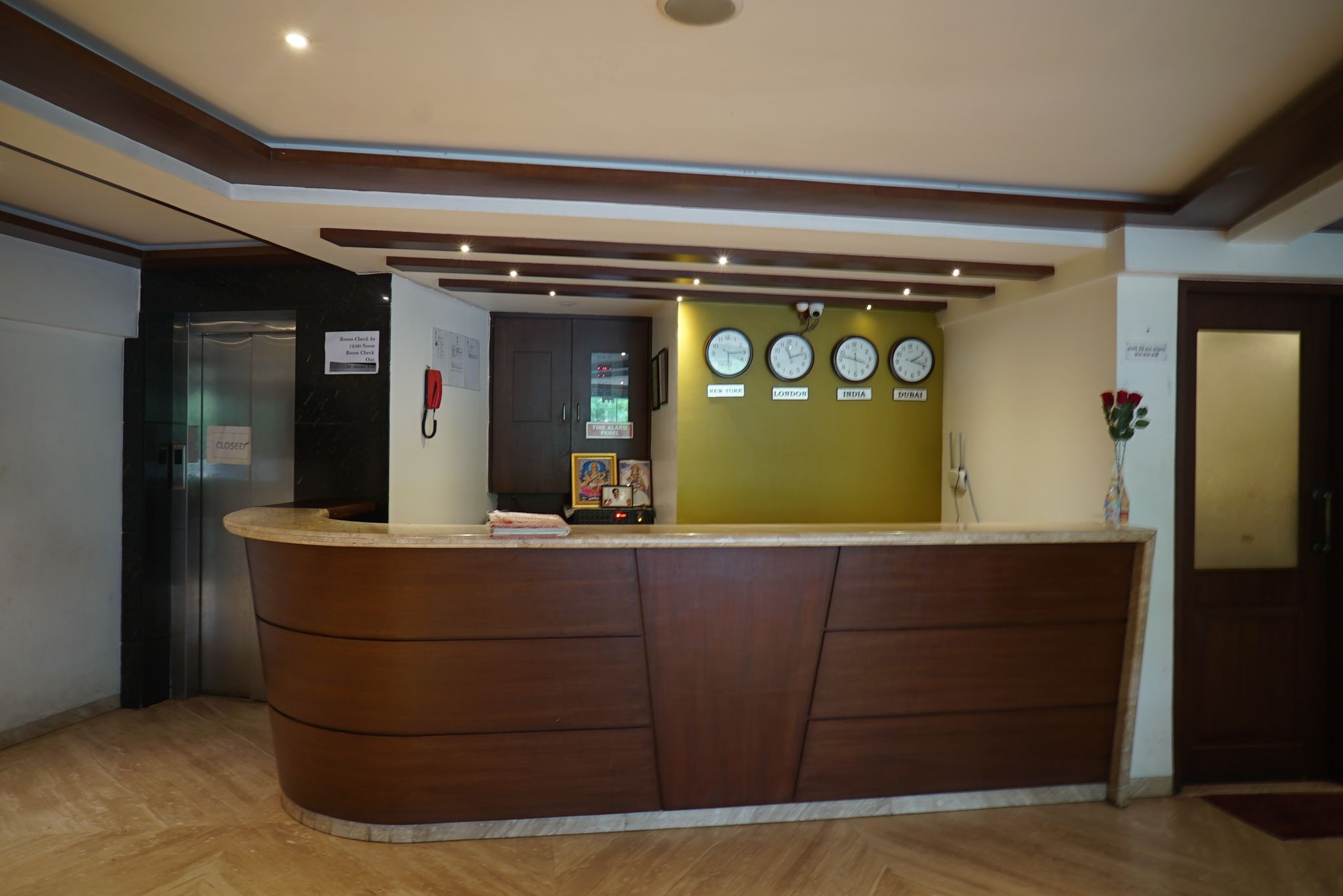 undefined Aveda Diwatel 3