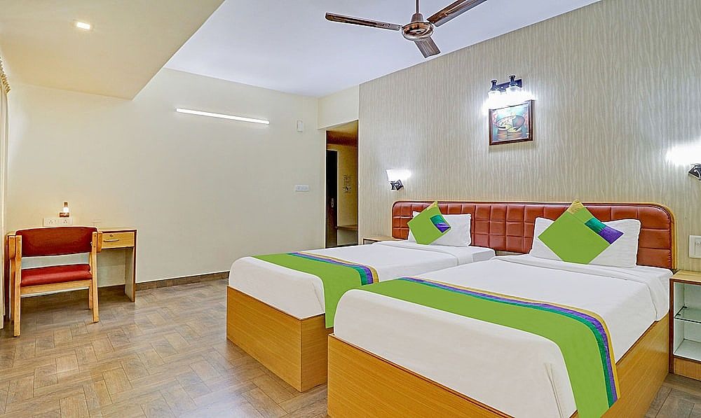 Treebo Akshaya Mayflower Vijaya Bank Layout Standard Double Room 17