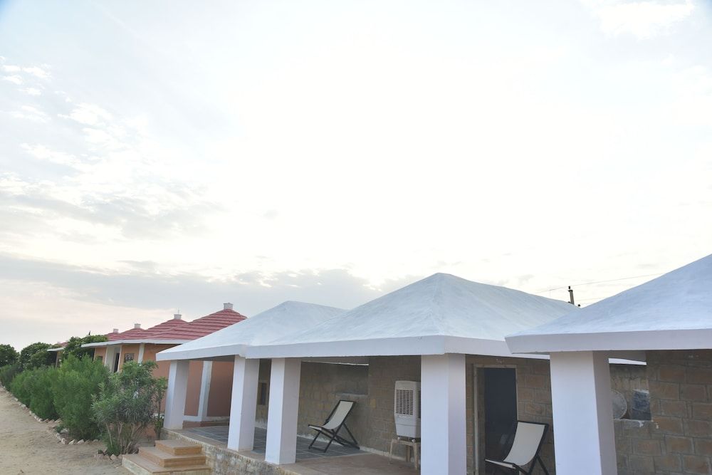 undefined Oasis Camp Sam 5