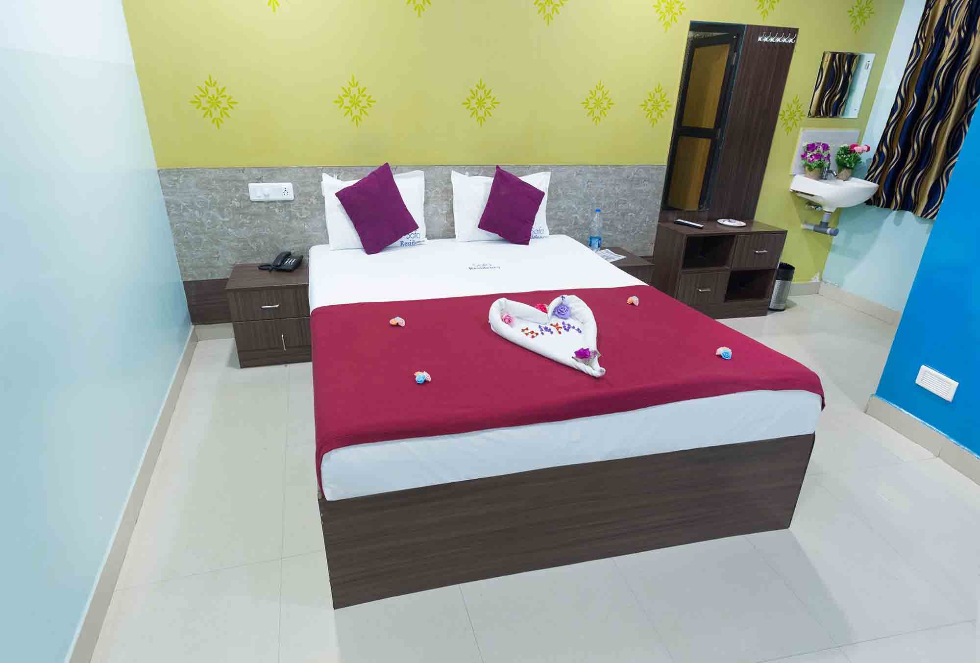 Safa Residency Deluxe Double Room - AC 22