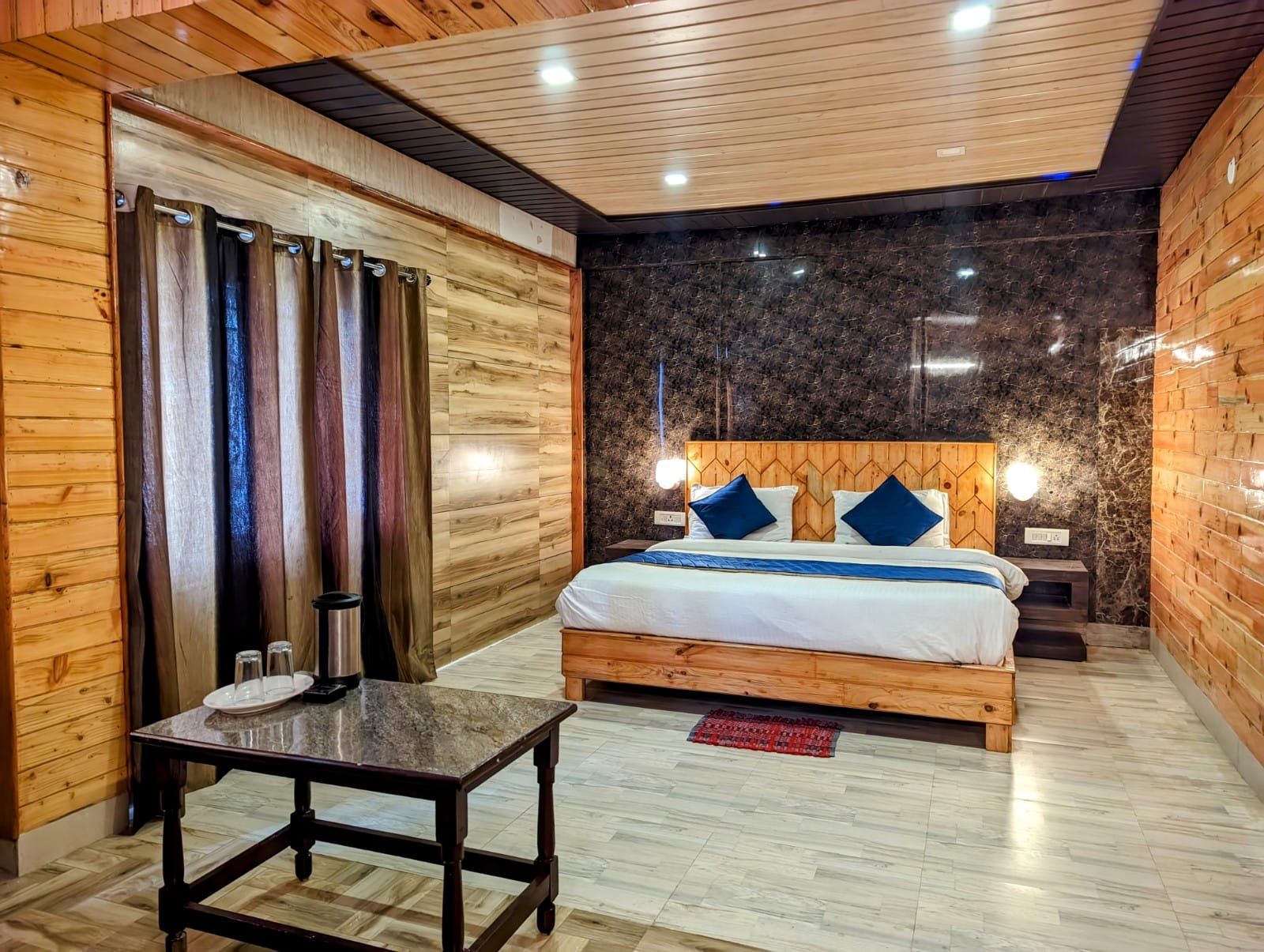 Hotel Sweet Home Diamond Room 7
