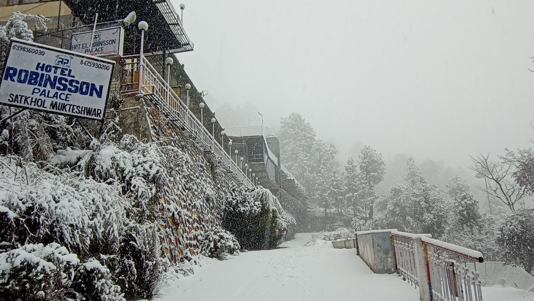 Premium Suite With Jacuzzi